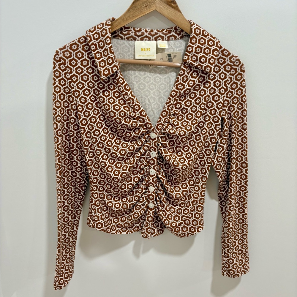 Anthropologie Brown and Cream Geometric Ruched Button-Down Top NWT medium - Picture 2 of 5